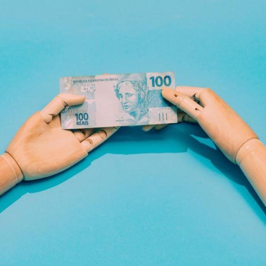 Renda média dos brasileiros supera o patamar pré-pandemia em 3,3%, segundo o IBGE. - Gabriel Cabral/Folhapress