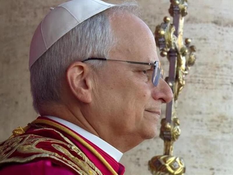 Prevost virou cardeal e prefeito pelas mãos do Papa Francisco - Reprodução/Vatican News