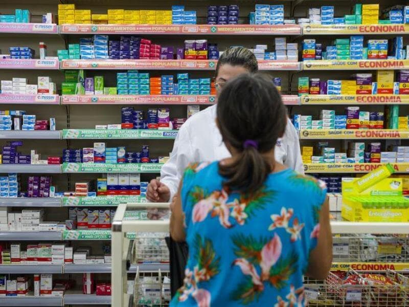 Alta nos preços de remédios pesou na inflação de abril. - Allison Sales/Folhapress