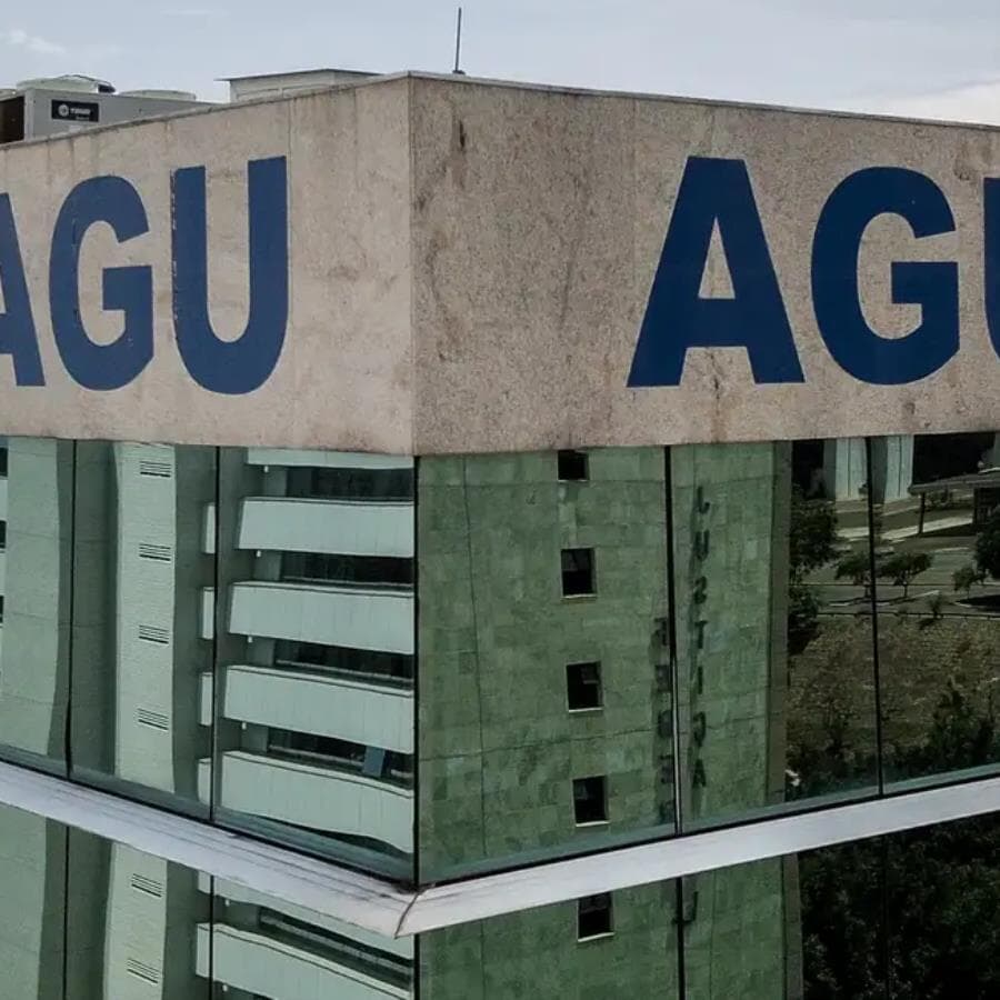 Fachada da AGU - Rafa Neddermeyer/Agência Brasil