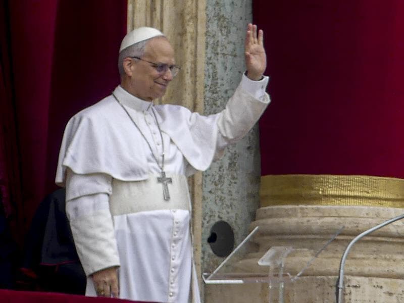 Papa Leão XIV, na primeira missa de domingo. - Julia Mineeva/Thenews2/Folhapress