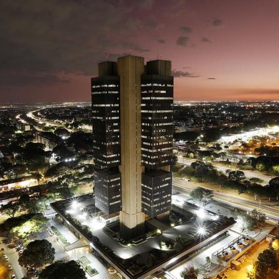 Taxa de juros estipulada pelo Copom, do Banco Central, está no maior patamar dos últimos 20 anos - Raphael Ribeiro/Banco Central