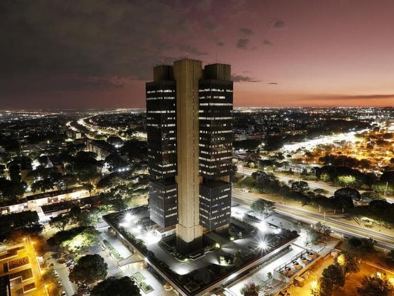 Taxa de juros estipulada pelo Copom, do Banco Central, está no maior patamar dos últimos 20 anos - Raphael Ribeiro/Banco Central