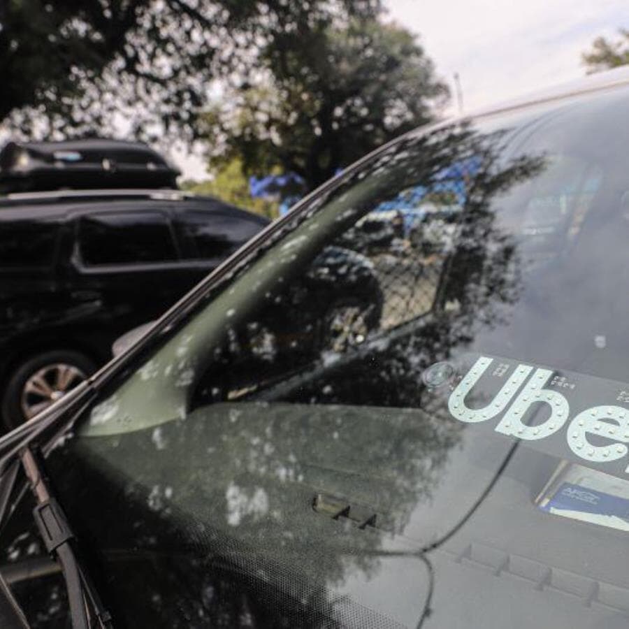 Serviços de transporte registraram alta no mês. - Rafaela Araujo/Folhapress