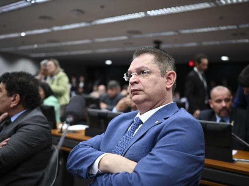 Câmara nega no STF declaração de Sóstenes sobre "acordo" com emendas