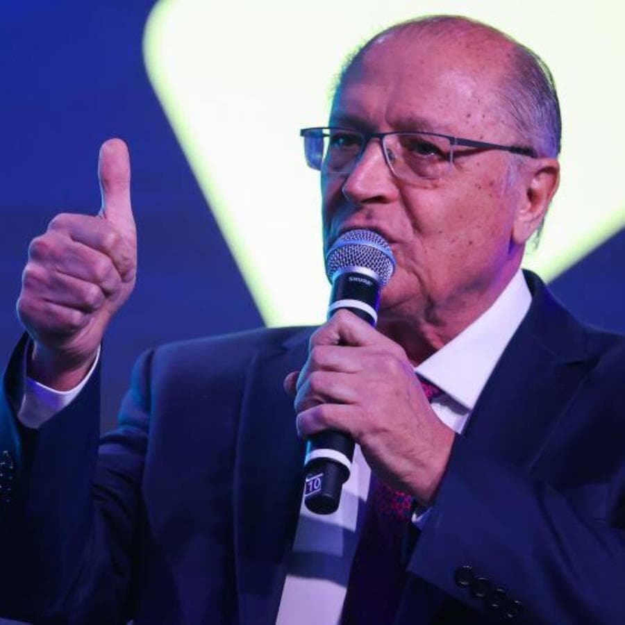 O vice-presidente da República, Geraldo Alckmin, foi designado para ir ao Vaticano. - Paulo Guereta/Zimel Press/Folhapress