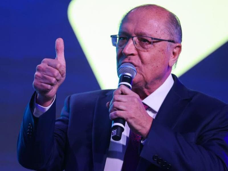 O vice-presidente da República, Geraldo Alckmin, foi designado para ir ao Vaticano. - Paulo Guereta/Zimel Press/Folhapress