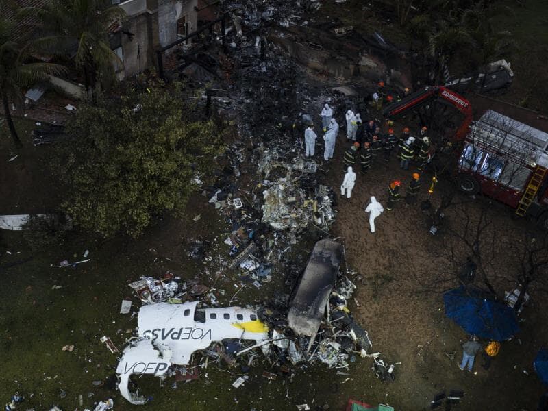 Avião da Voepass caiu em Vinhedo com 61 pessoas a bordo.
 - Bruno Santos/Folhapress