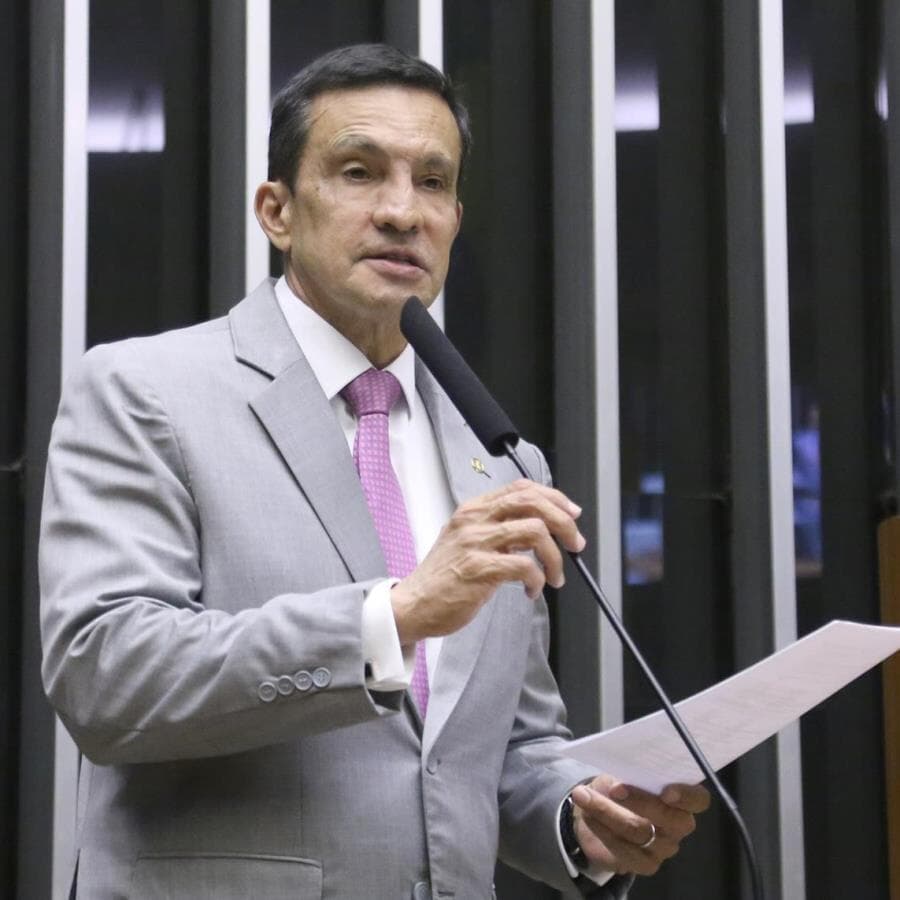 Proposta é de autoria do deputado Sidney Leite. - Kayo Magalhães / Câmara dos Deputados
