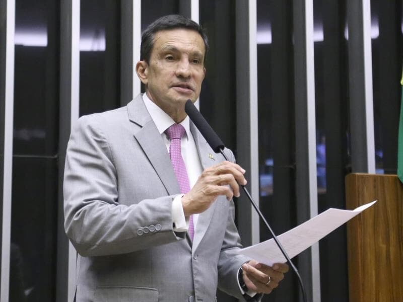 Proposta é de autoria do deputado Sidney Leite. - Kayo Magalhães / Câmara dos Deputados