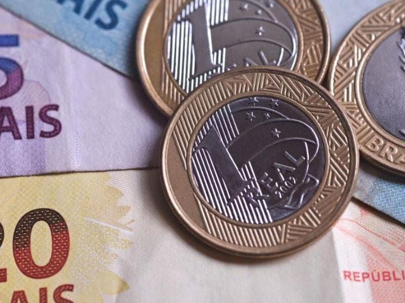 Mercado vem diminuindo, semanalmente, a previsão para a inflação em 2025. - Saulo Angelo/Thenews2/Folhapress