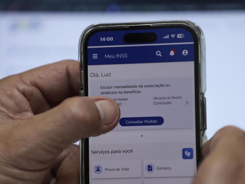 Validação será feita por biometria no aplicativo Meu INSS a partir de 23 de maio. - Joédson Alves/Agência Brasil