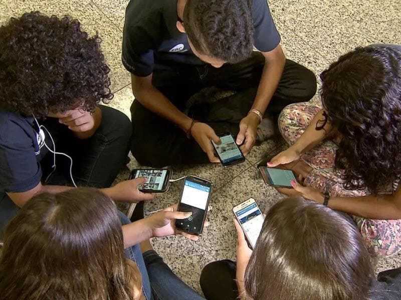 Uso precoce das redes por crianças levanta preocupações sobre segurança e privacidade. - Arquivo/EBC