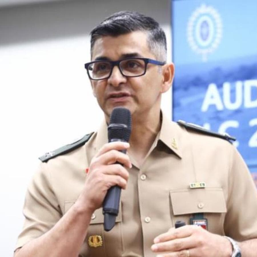 Almyr Costa dos Santos, chefe da Diretoria de Contabilidade do Exército, diz que o montante dos fundos é irrisório para pagarmento de dívida pública. - Vinicius Loures/Agência Câmara