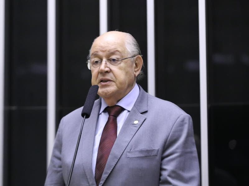 Deputado quer barrar cobrança associativa sem aval de aposentado - Kayo Magalhães/Câmara dos Deputados