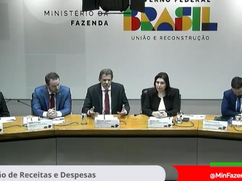 Coletiva sobre contenção de gastos. - Reprodução/YouTube Ministério da Fazenda.