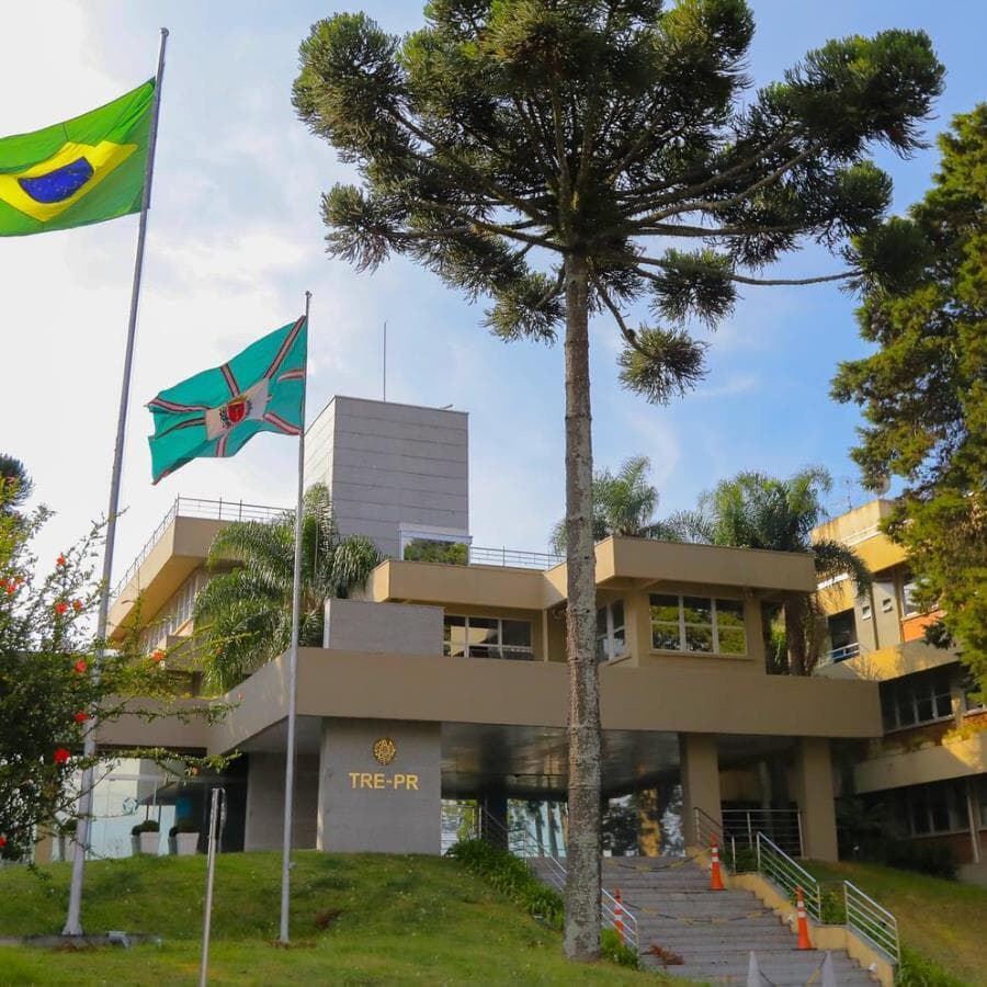 Fachada da sede do TRE/PR. - Reprodução/Flicker TRE/PR