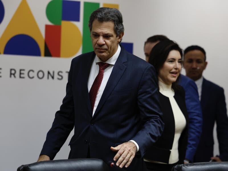 Os ministros Fernando Haddad e Simone Tebet no anúncio do bloqueio do orçamento nessa quinta-feira. - Pedro Ladeira/Folhapress