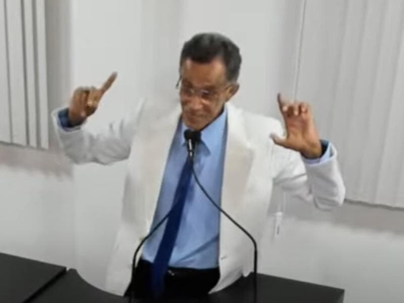 O vereador José Carlos Bebe Água (MDB), de Capela (SE). - Reprodução/YouTube