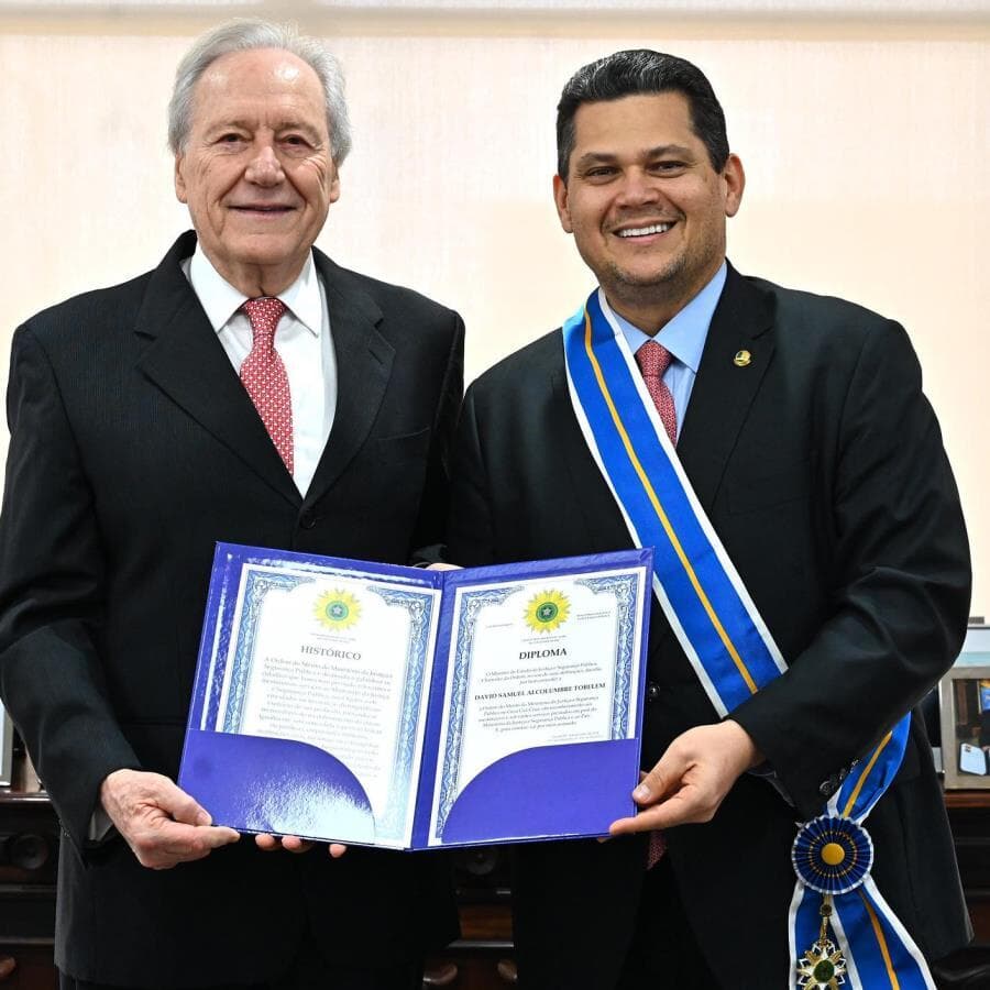 Entrega da Medalha da Ordem do Mérito para o senador Davi Alcolumbre. - Isaac Amorim/MJSP