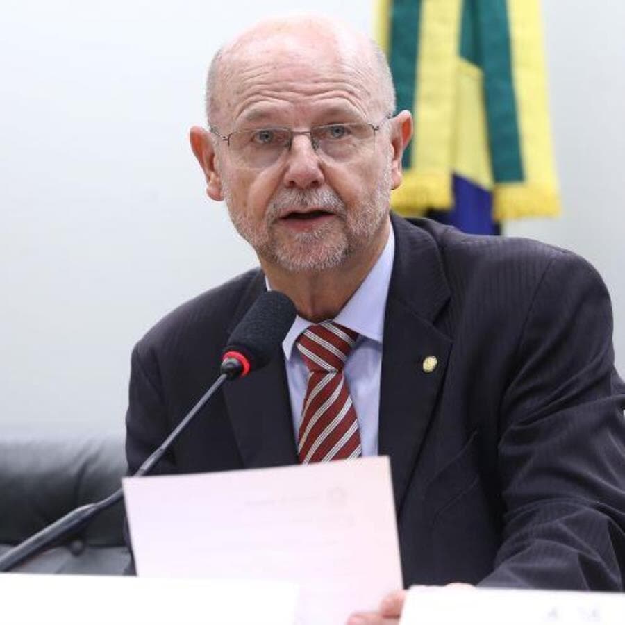 O deputado Bohn Gass (PT-RS) diz que 84% dos recursos da principal MP na comissão já fora usados. - Vinicius Loures/Câmara dos Deputados
