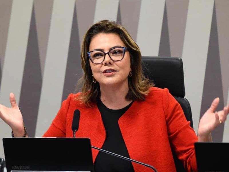 Senadora Leila Barros é a relatora da proposta. - Carlos Moura/Agência Senado