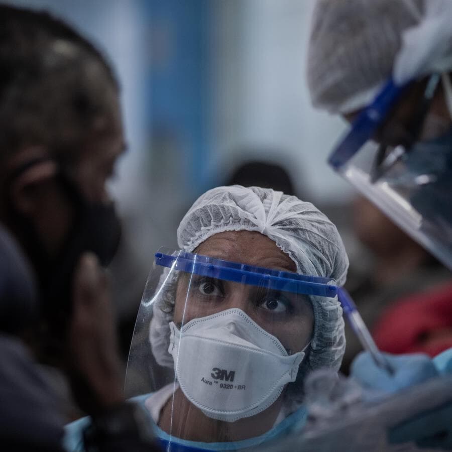 Piso de médicos e dentistas é definido por lei de 1961. - Eduardo Anizelli/Folhapress