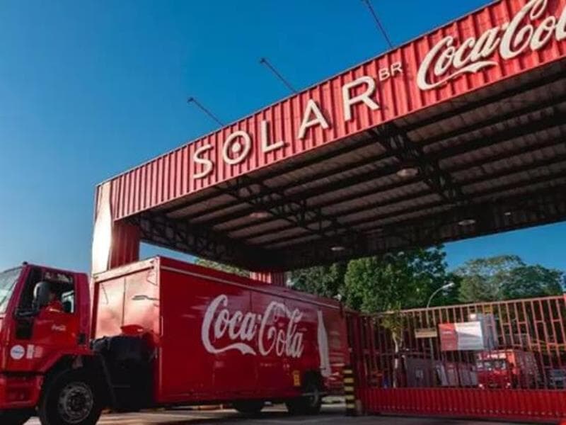 A empresa informa que amostras das bebidas foram encaminhadas a um laboratório para análise. - Reprodução/Instagram Solar Coca-Cola