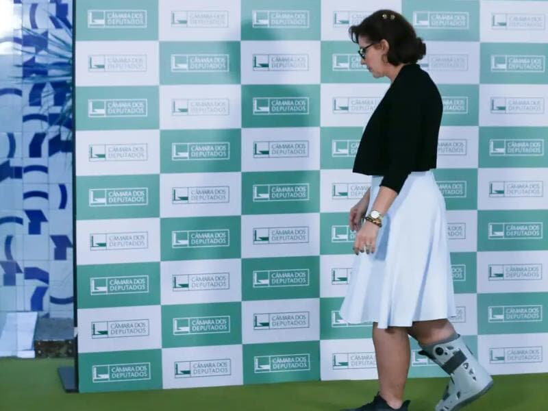 Condenação imposta a Zambelli também prevê a perda do mandato. Fora do país, deputada diz que vai se licenciar do mandato. - Lula Marques/Agência Brasil