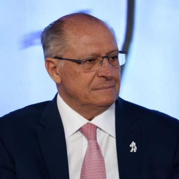 O vice-presidente Geraldo Alckmin está no comando do Planalto enquanto Lula cumpre agenda na França. - Cadu Pinotti/Agência Brasil