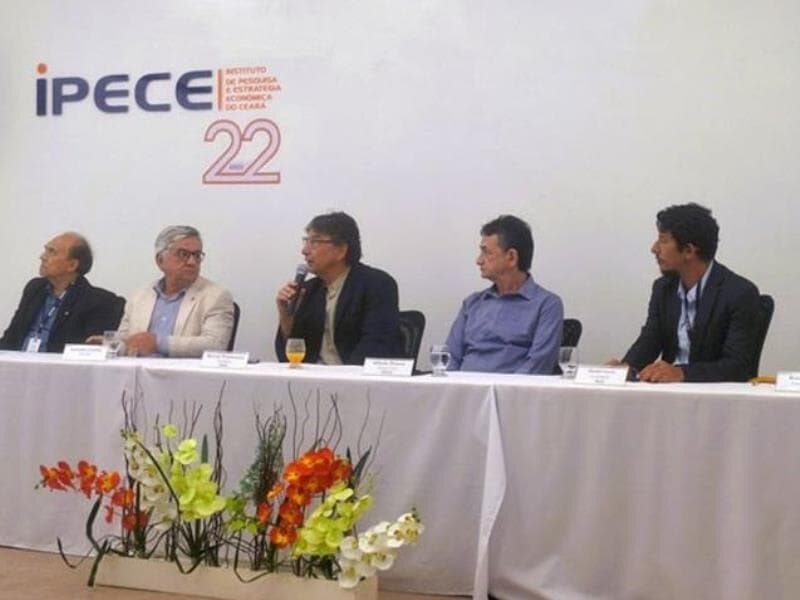 Presidente do IBGE, Marcio Pochmann,  lembrou que Fortaleza foi sede de encontro dos Brics em 2014 -  Débora Silva Costa/SES-CE