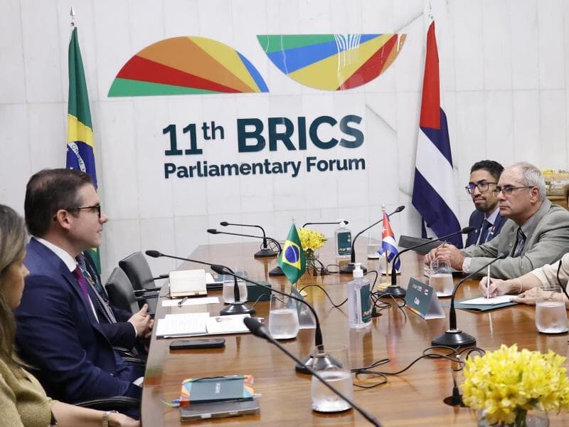 Declaração conjunta enfatiza necessidade de ampliar a participação do Sul Global nos processos de paz. - Marina Ramos/Câmara dos Deputados