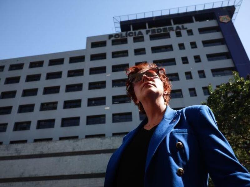 Carla Zambelli se licenciou do mandato de deputada e deixou o país. - Zanone Fraissat/Folhapress