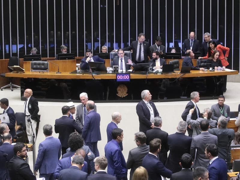 Texto recebeu XXX votos favoráveis e YYY contrários. - Bruno Spada/Câmara dos Deputados