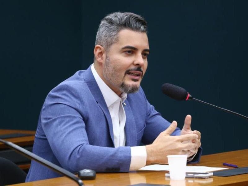 O deputado Thiago Flores (Republicanos-RO) é o relator do texto substitutivo. - Vinicius Loures/Câmara dos Deputados