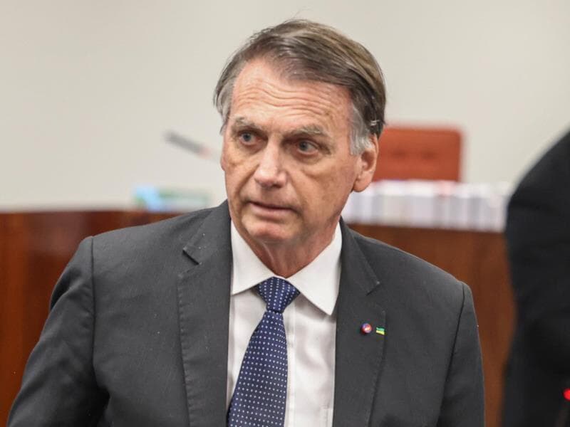 Documento tornado público nesta quarta cita Bolsonaro como beneficiário direto da espionagem estatal. - Valter Campanato/Agência Brasil