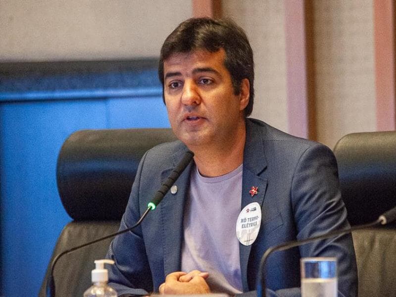 Proposta do deputado Gabriel Magno também inclui indígenas e quilombolas entre os beneficiários das ações afirmativas. - CLDF/Divulgação