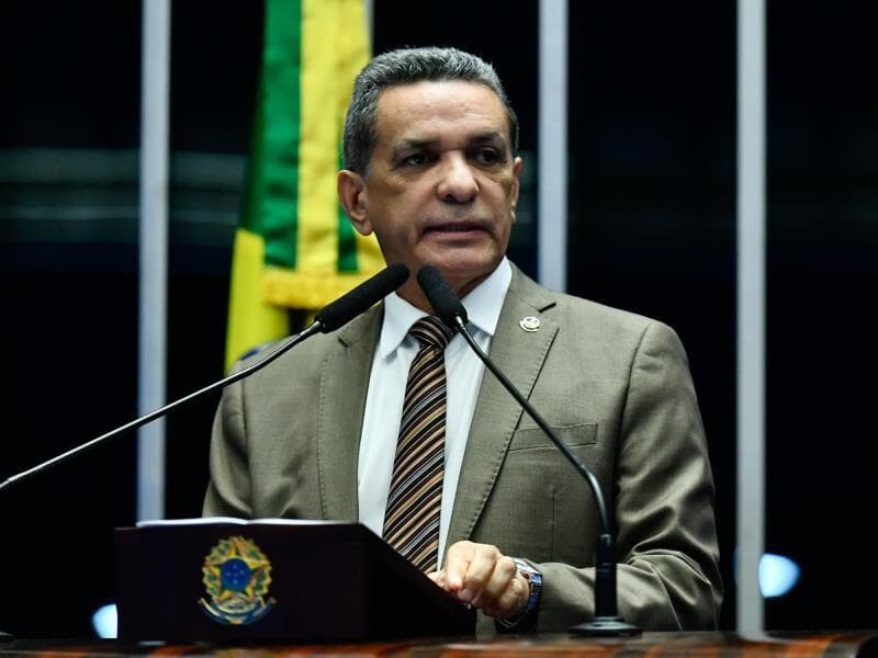 Em discurso, à tribuna, senador Mecias de Jesus. - Geraldo Magela/Agência Senado