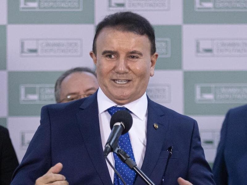 Podemos afirma que as denúncias "em nada se relacionam com seu mandato". - Gabriel Tiveron/Podemos/Divulgação