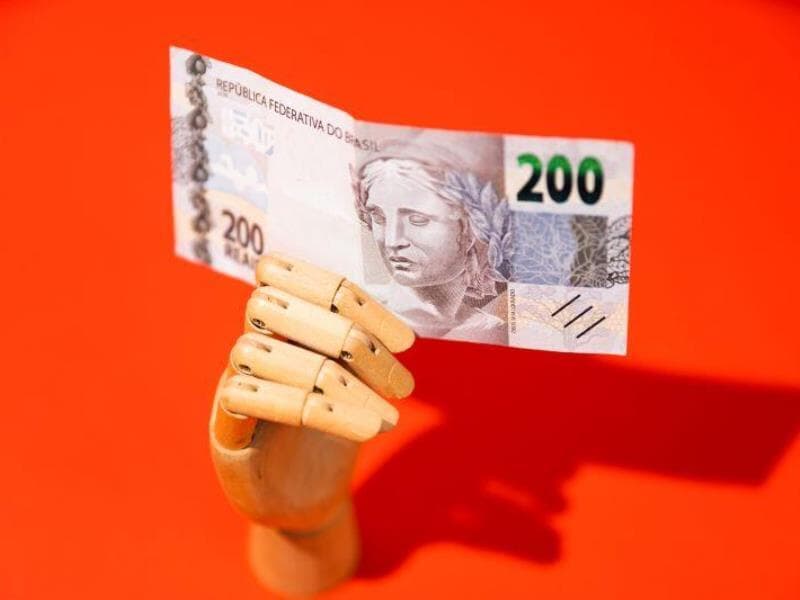 Inflação deve fechar o ano em 5,20%, para o mercado financeiro. - Gabriel Cabral/Folhapress