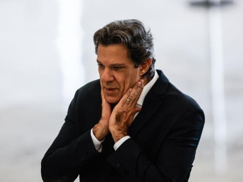 O ministro da Fazenda, Fernando Haddad, diz que ligou para o presidente da Câmara na semana passada e aguarda um retorno. - Gabriela Biló/Folhapress