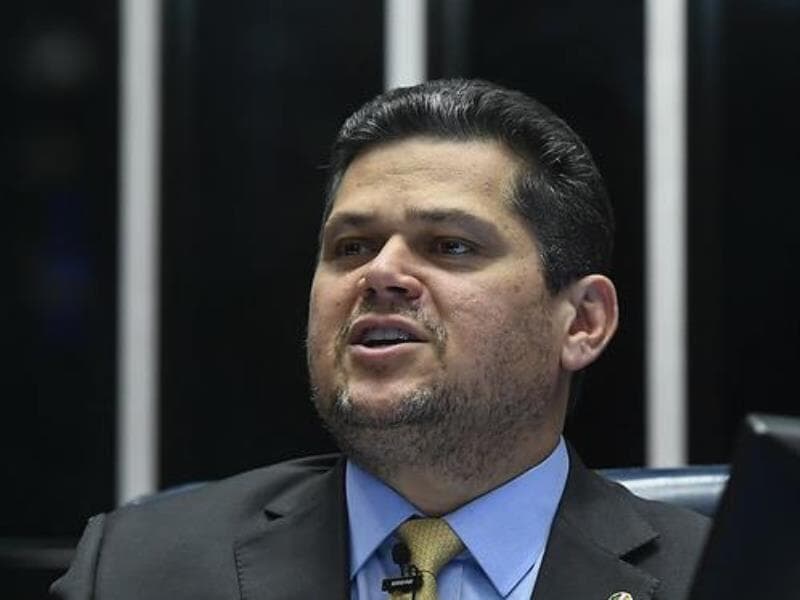 Davi Alcolumbre avalizou a derrubada do aumento do IOF na semana passada, ao colocar projeto na pauta em tempo recorde. - Carlos Moura/Agência Senado