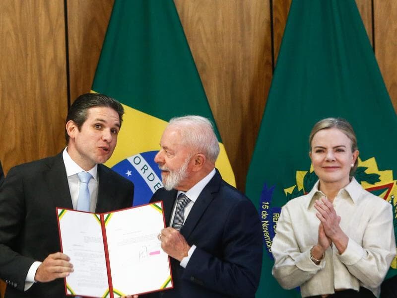 Hugo Motta, Lula e Gleisi Hoffmann. - Gabriela Biló/Folhapress