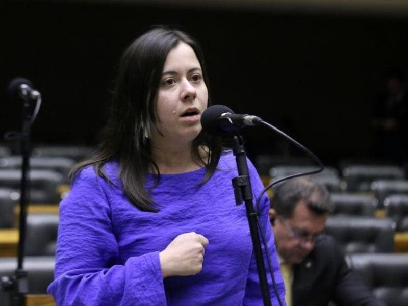 A deputada Sâmia Bomfim (Psol-SP) é a autora da proposta. - Kayo Magalhães/Câmara dos Deputados