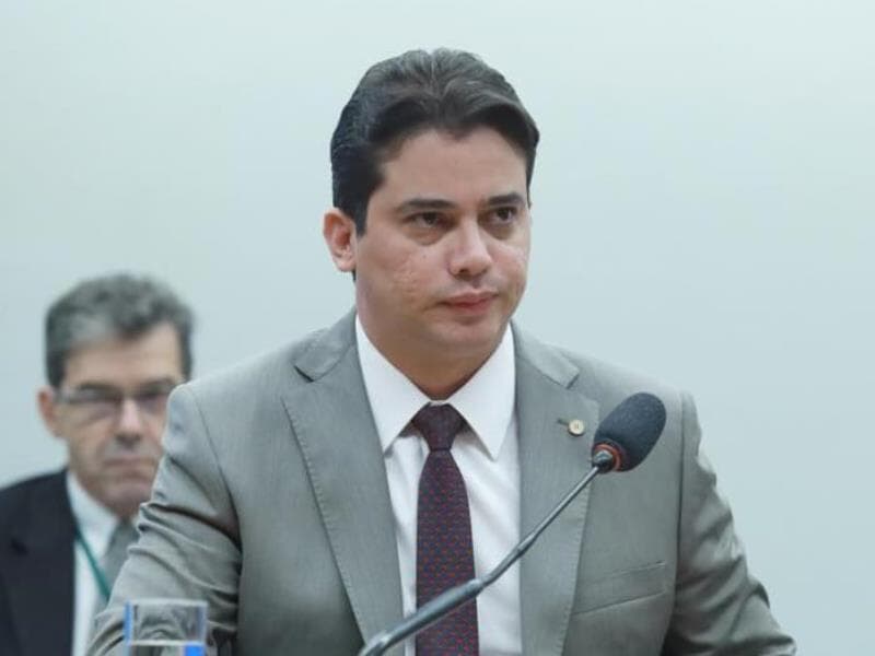 Junior Mano. - Mario Agra/Câmara dos Deputados