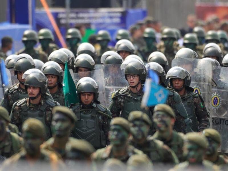 Medida divide reajuste de soldo para militares em duas etapas: 2025 e 2026. - Fabio Rodrigues-Pozzebom/Agência Brasil
