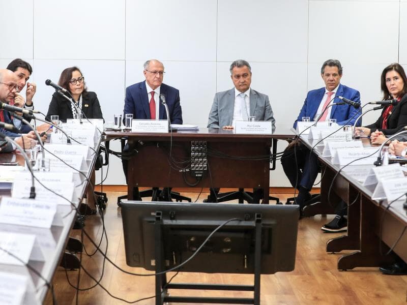 Comitê interministerial busca formar estratégias junto ao setor produtivo para negociar pacote tarifário de Trump. - Lula Marques/Agência Brasil