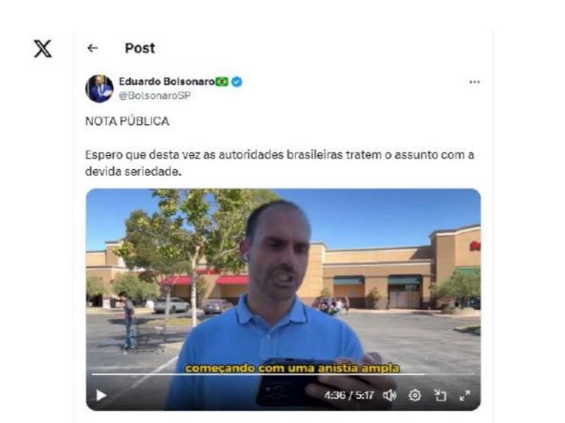 Alguns dos indícios que embasaram a ordem judicial contra Bolsonaro partiram da atividade do próprio filho. - Captura de tela/PET 14129