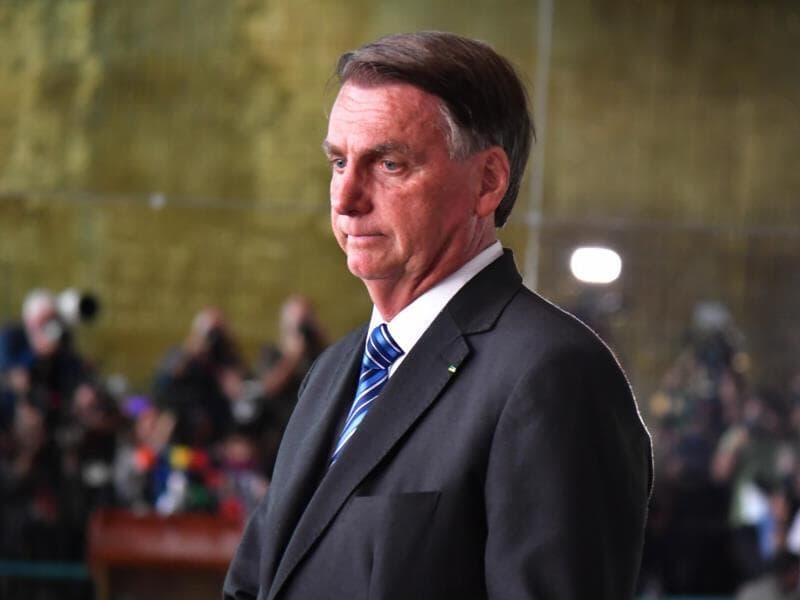 Ex-presidente Bolsonaro concedeu entrevista coletiva após receber tornozeleira eletrônica. - Gesival Nogueira/Ato Press/Folhapress