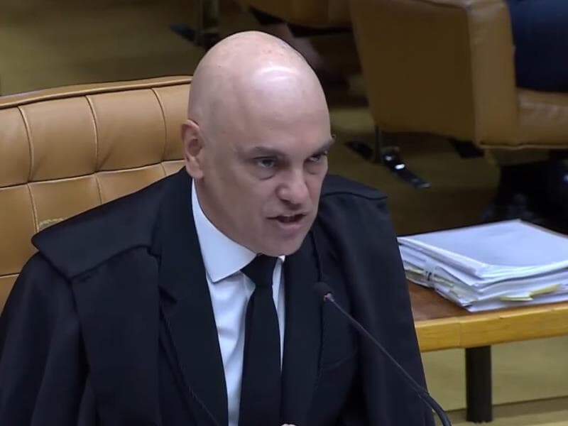 Moraes considera "patética" a tentativa de Eduardo Bolsonaro de pressionar autoridades brasileiras via Casa Branca. - Reprodução/TV Justiça